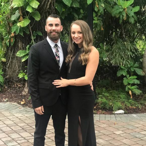 Meet your Posher, Erin - Picture 1 of 1